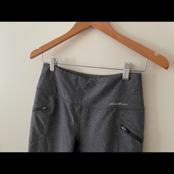 Eddie Bauaer Trail Tight Capris - High Rise Heathered Gray S - Picture 3 of 6